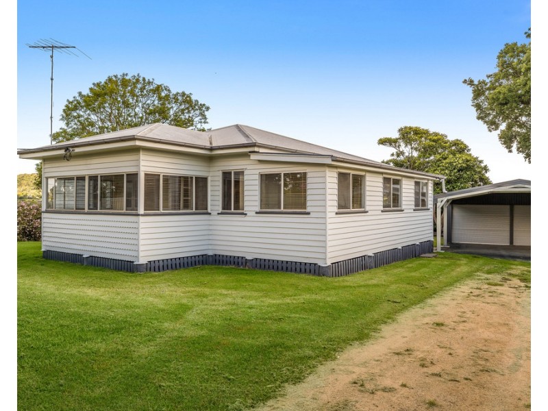 20 Gowrie Lilyvale Road, Gowrie Junction QLD 4352