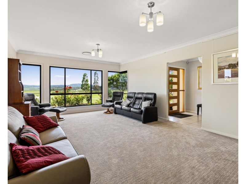 126 Savage Road, Cambooya QLD 4358
