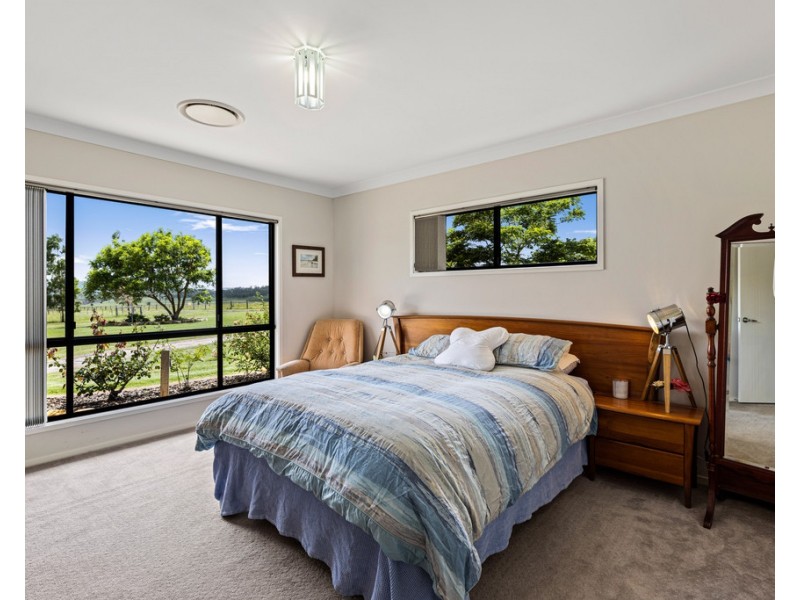 126 Savage Road, Cambooya QLD 4358