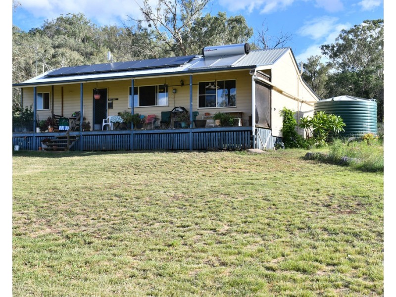 354 Holley Road, Mount Molar QLD 4361