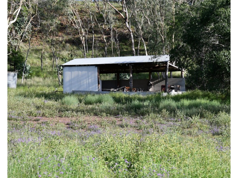 354 Holley Road, Mount Molar QLD 4361