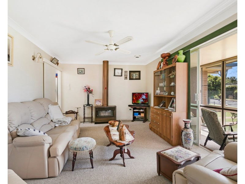 5 Raelyn Street, Centenary Heights QLD 4350