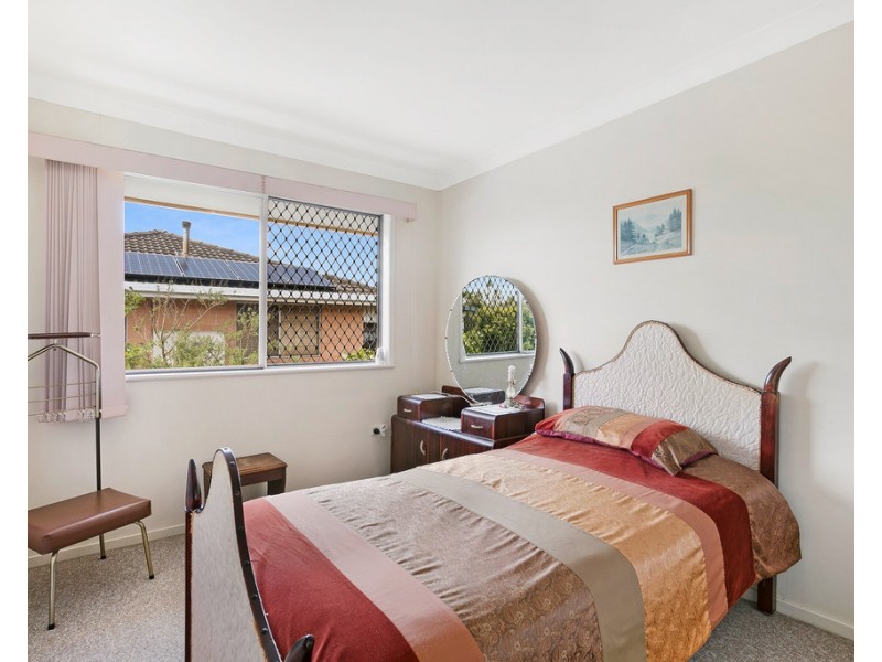5 Raelyn Street, Centenary Heights QLD 4350