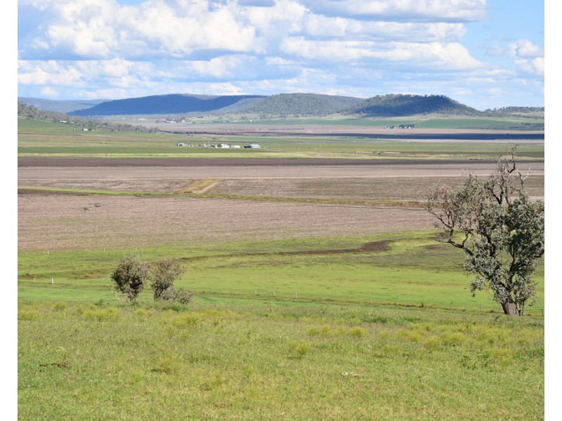 158 Budgee Road, Greenmount East QLD 4359