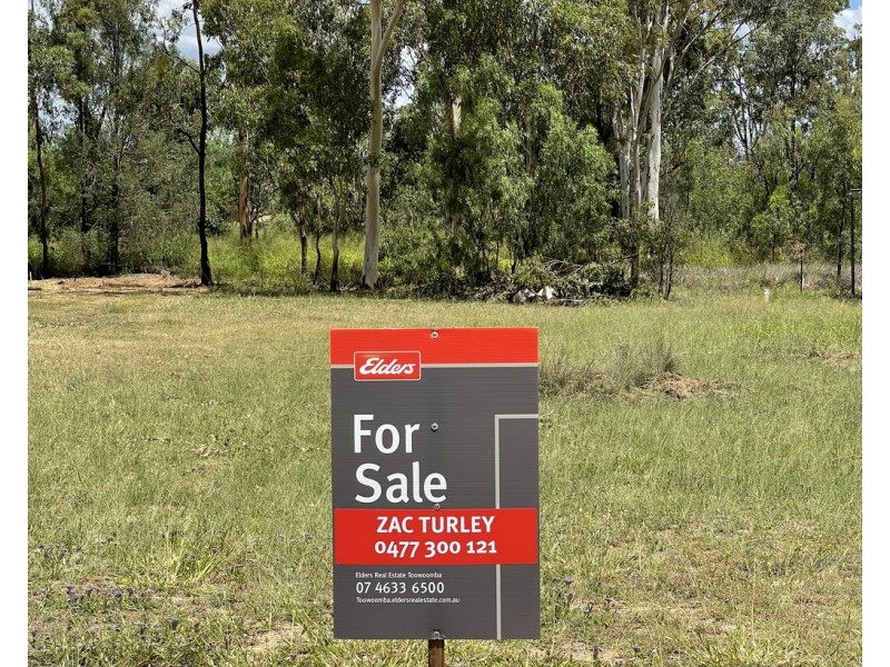 88 Cheetham Street, Cecil Plains QLD 4407