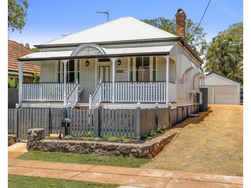 158 Russell Street, Newtown QLD 4350