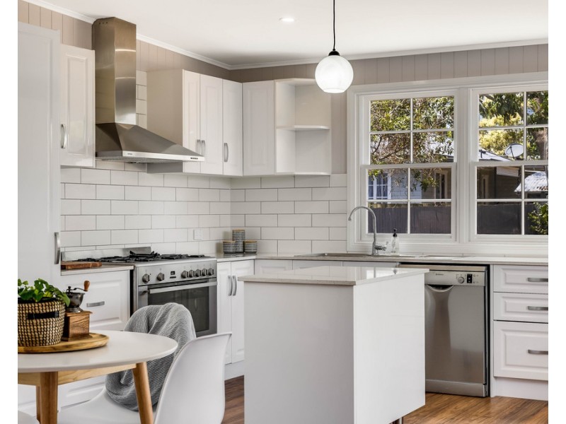 158 Russell Street, Newtown QLD 4350