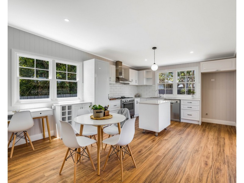 158 Russell Street, Newtown QLD 4350