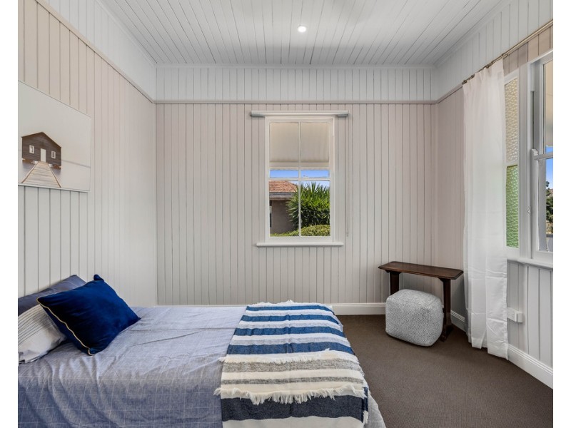 158 Russell Street, Newtown QLD 4350