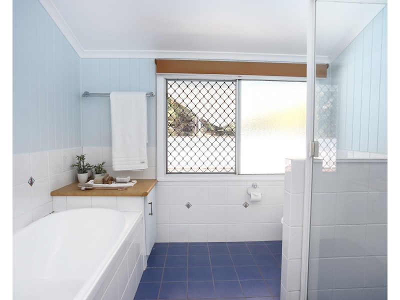 44 Happy Valley Road, Cabarlah QLD 4352
