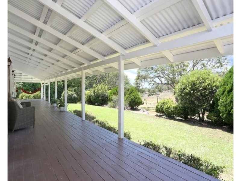 44 Happy Valley Road, Cabarlah QLD 4352
