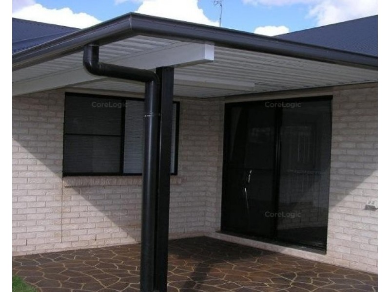 18 MURRAY STREET, Oakey QLD 4401