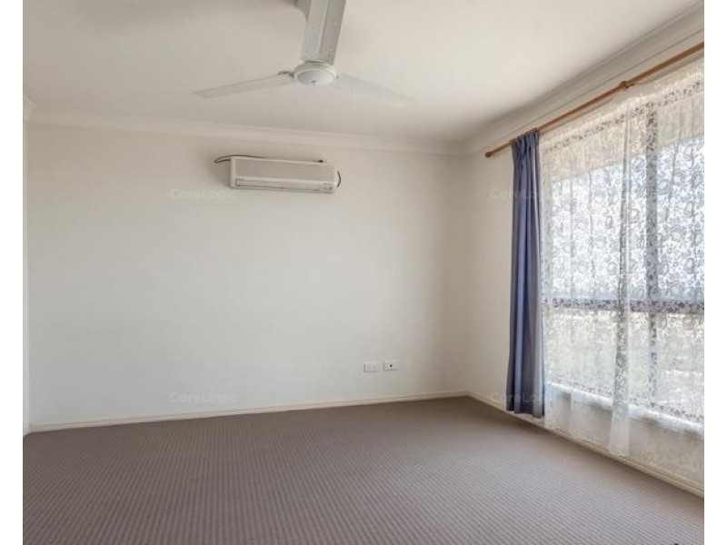 8 WEIR COURT, Harristown QLD 4350