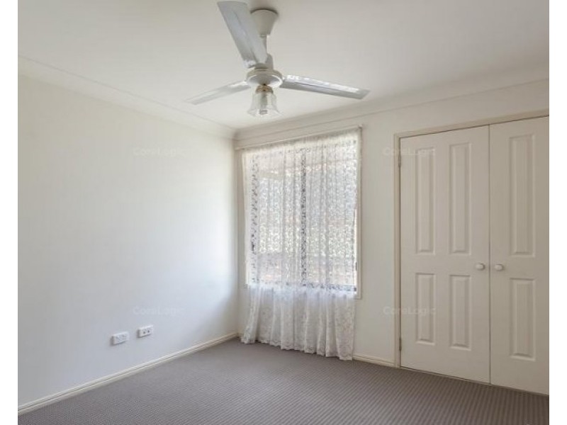 8 WEIR COURT, Harristown QLD 4350