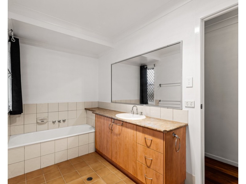 1/768 Ruthven Street, South Toowoomba QLD 4350