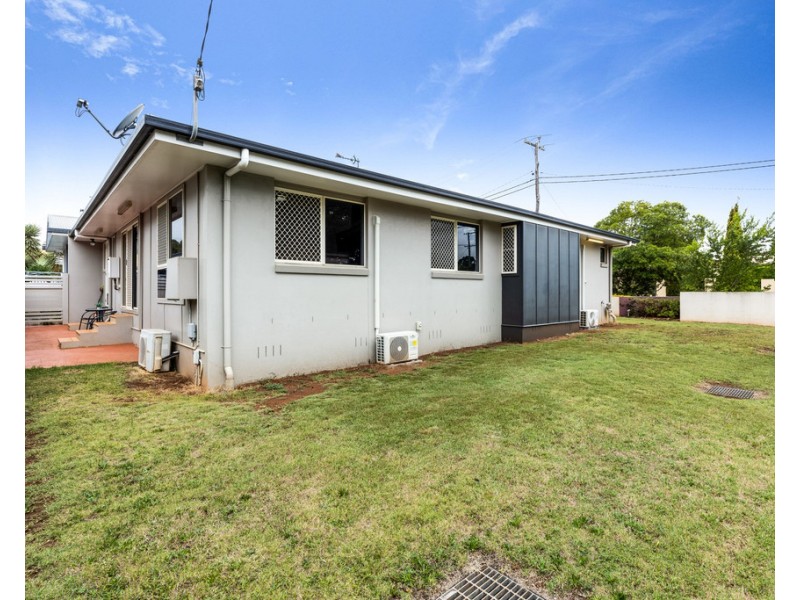 1/768 Ruthven Street, South Toowoomba QLD 4350
