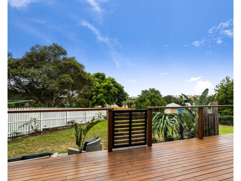 1 Swartz Street, Kearneys Spring QLD 4350