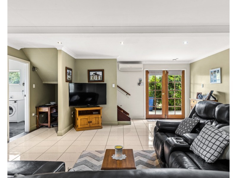 185 Murphys Creek Road, Postmans Ridge QLD 4352