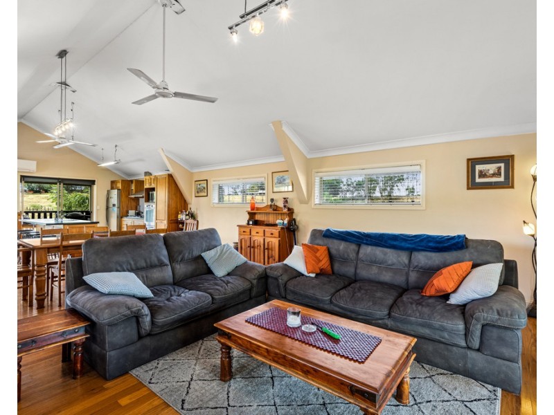 185 Murphys Creek Road, Postmans Ridge QLD 4352