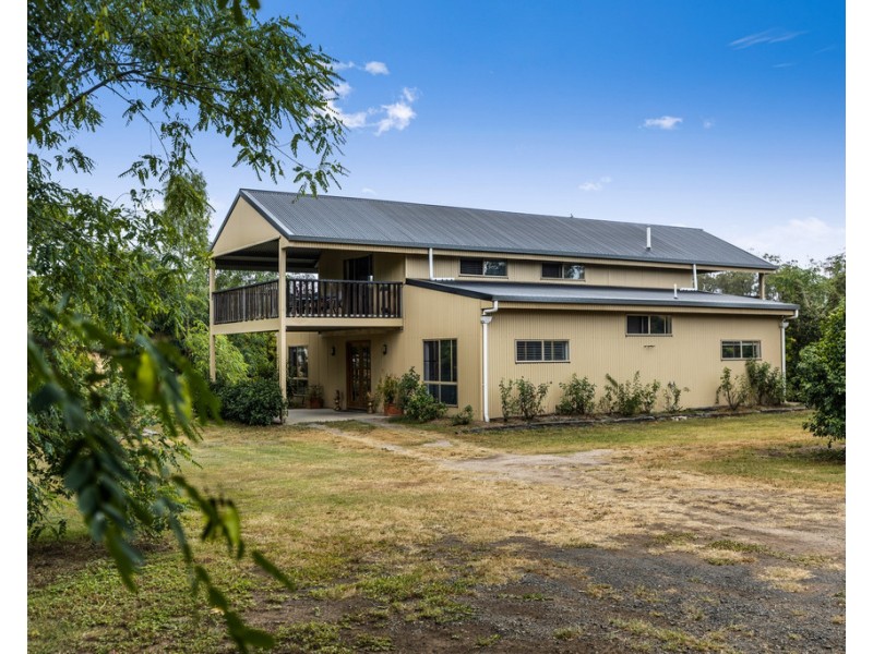 185 Murphys Creek Road, Postmans Ridge QLD 4352