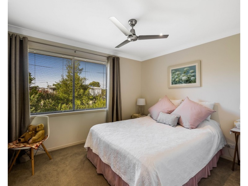 10 Murton Street, Nobby QLD 4360