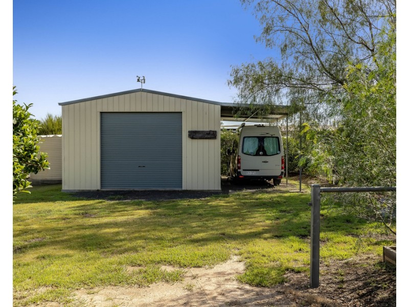 10 Murton Street, Nobby QLD 4360