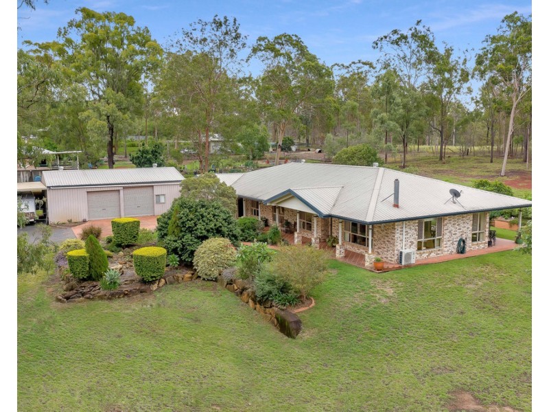 21 Porteus Road, Withcott QLD 4352