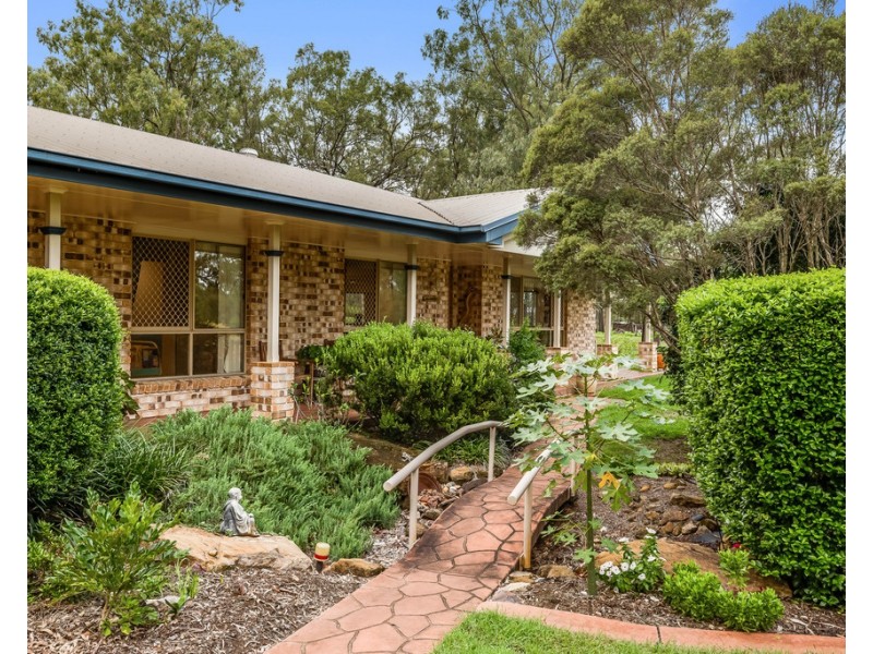 21 Porteus Road, Withcott QLD 4352