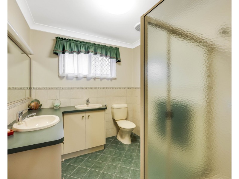 21 Porteus Road, Withcott QLD 4352