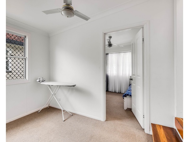 89 Anzac Avenue, Newtown QLD 4350