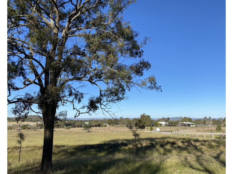 2818 Gore Highway, Southbrook QLD 4363