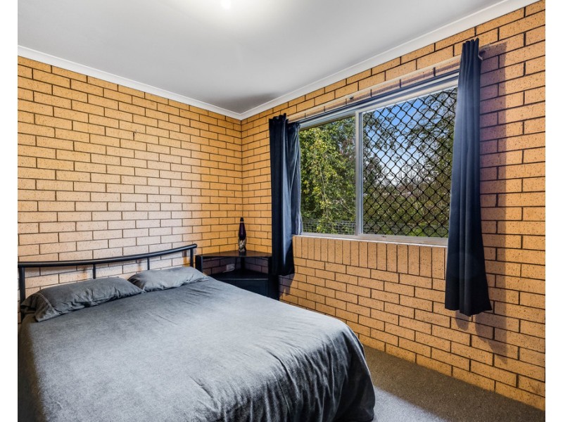 16 Marigold Street, Centenary Heights QLD 4350