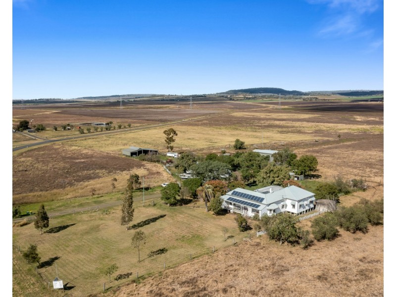 364 Cudmore Road, Cambooya QLD 4358