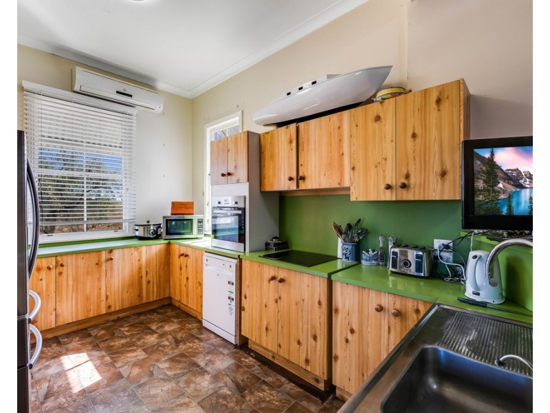 364 Cudmore Road, Cambooya QLD 4358