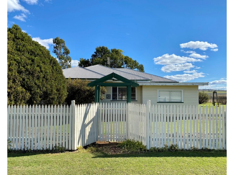 93 Fiechtners Lane, Ascot QLD 4359