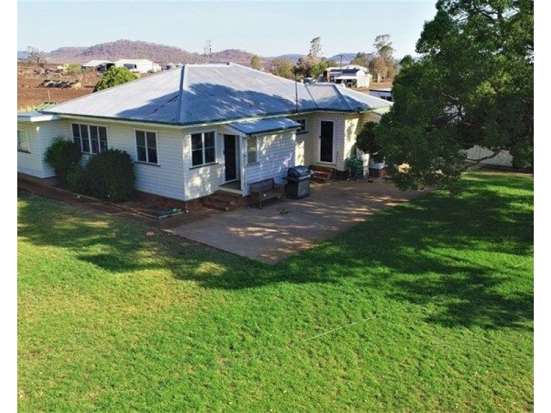 93 Fiechtners Lane, Ascot QLD 4359