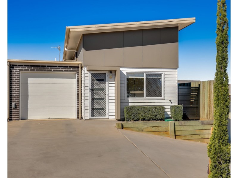 23 90 GLENVALE ROAD, Harristown QLD 4350