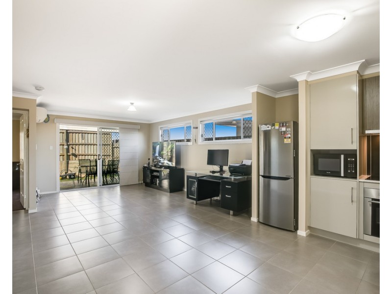 23 90 GLENVALE ROAD, Harristown QLD 4350