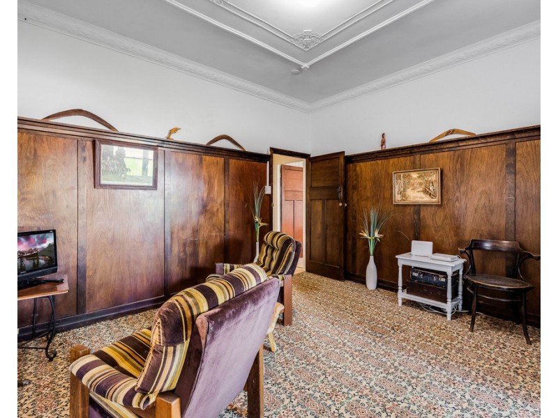 25 Vacy Street, Newtown QLD 4350