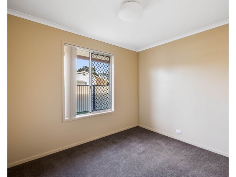 22 Cooper Avenue, Oakey QLD 4401