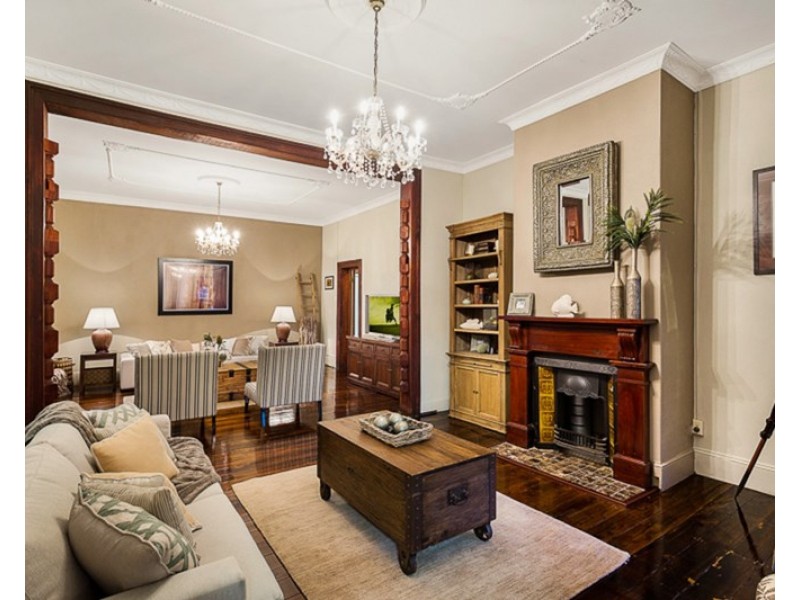 46 Hursley Road, Newtown QLD 4350