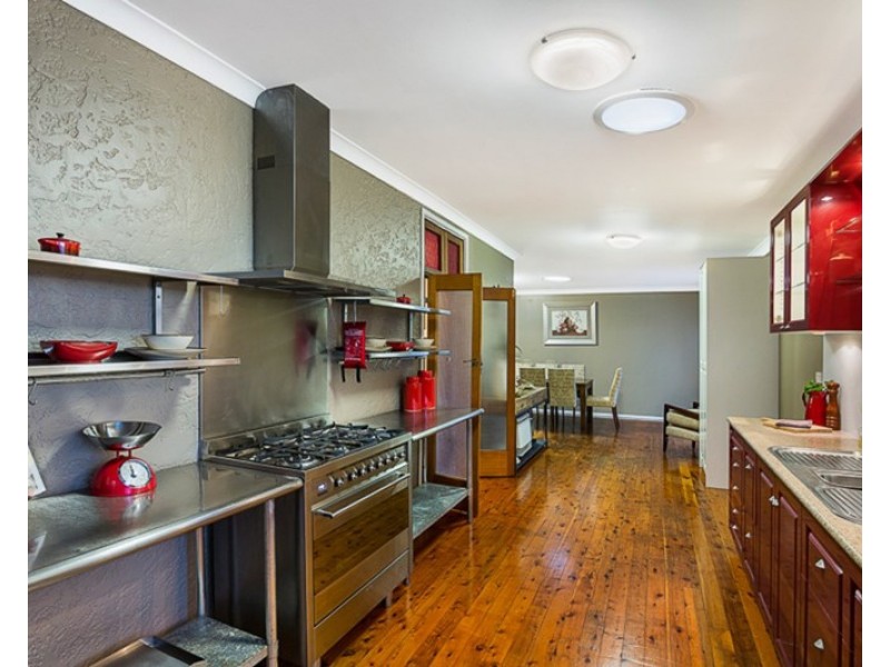 46 Hursley Road, Newtown QLD 4350