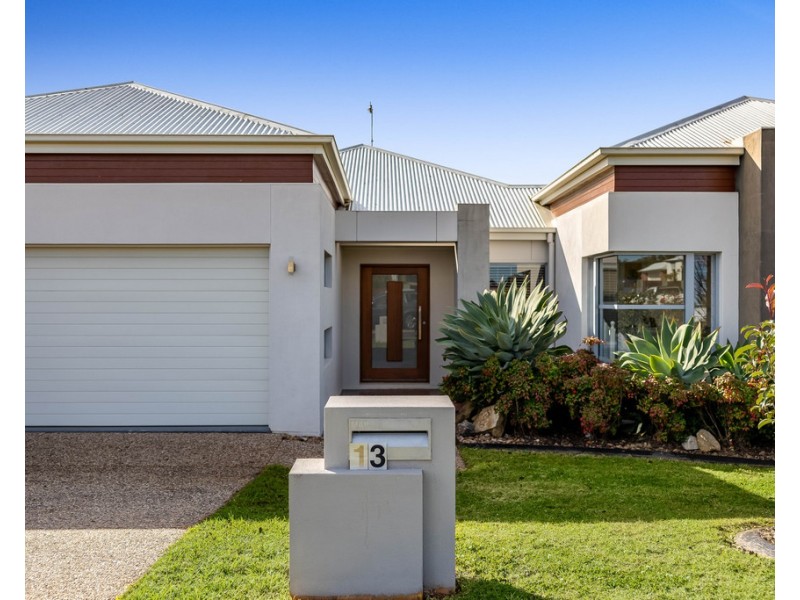 13 Stedman Street, Middle Ridge QLD 4350