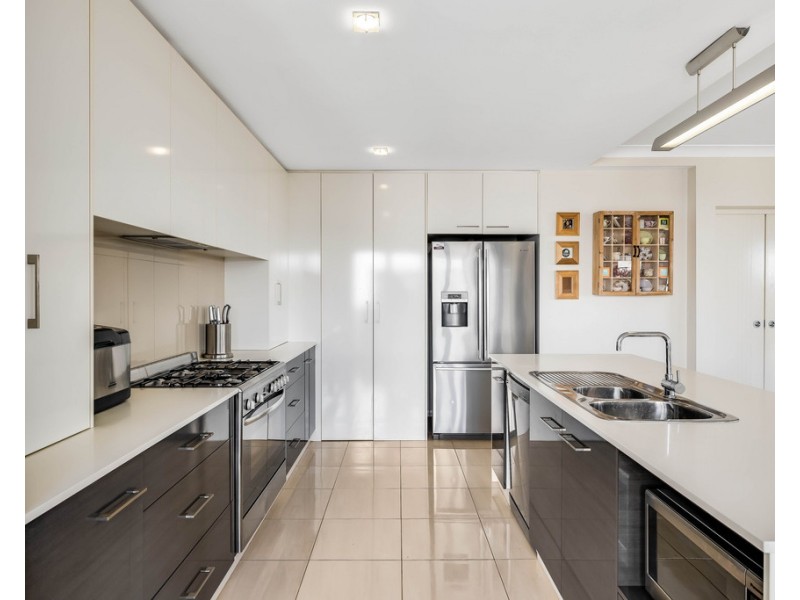 13 Stedman Street, Middle Ridge QLD 4350