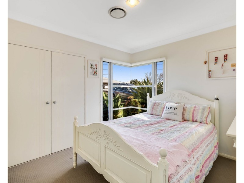 13 Stedman Street, Middle Ridge QLD 4350