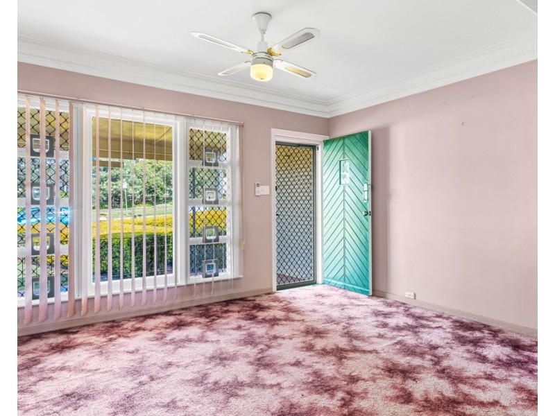 143A South Street, Centenary Heights QLD 4350
