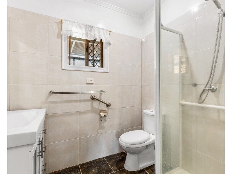 143A South Street, Centenary Heights QLD 4350