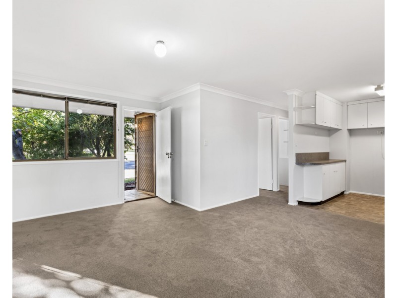 13 Wine Drive, Wilsonton Heights QLD 4350