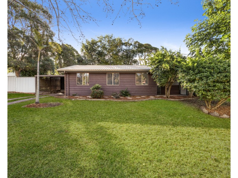 13 Wine Drive, Wilsonton Heights QLD 4350