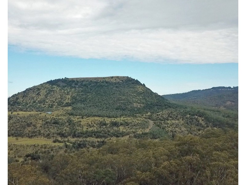 52 Berghofer Drive, Table Top Estate,, Withcott QLD 4352